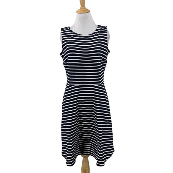Talbots Dress Womens PM Petite Medium Navy Striped Skater Skirt Back Zip Pockets - Picture 1 of 15